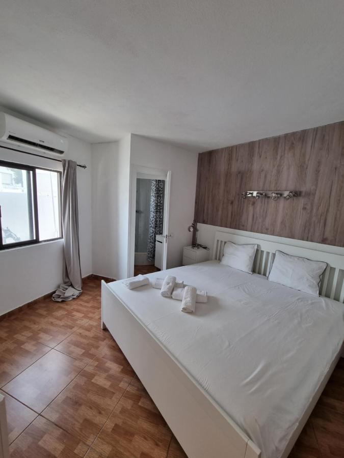 Appartamento Casa agradável com piscina partilhada Albufeira Esterno foto