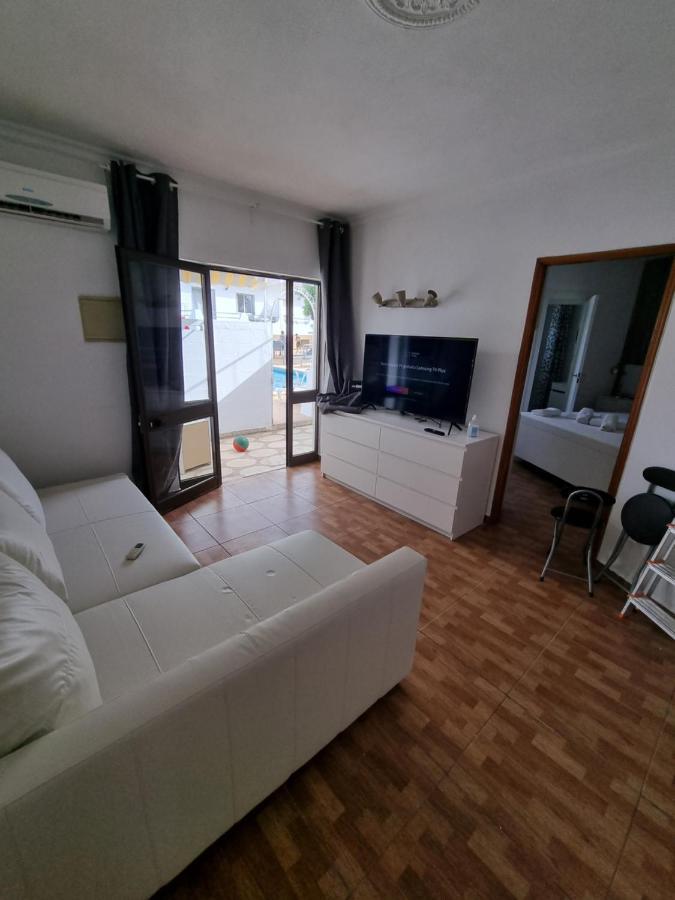 Appartamento Casa agradável com piscina partilhada Albufeira Esterno foto