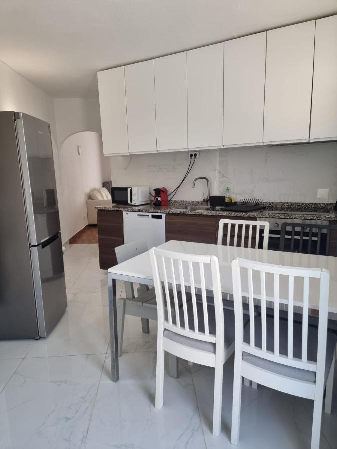 Appartamento Casa agradável com piscina partilhada Albufeira Esterno foto