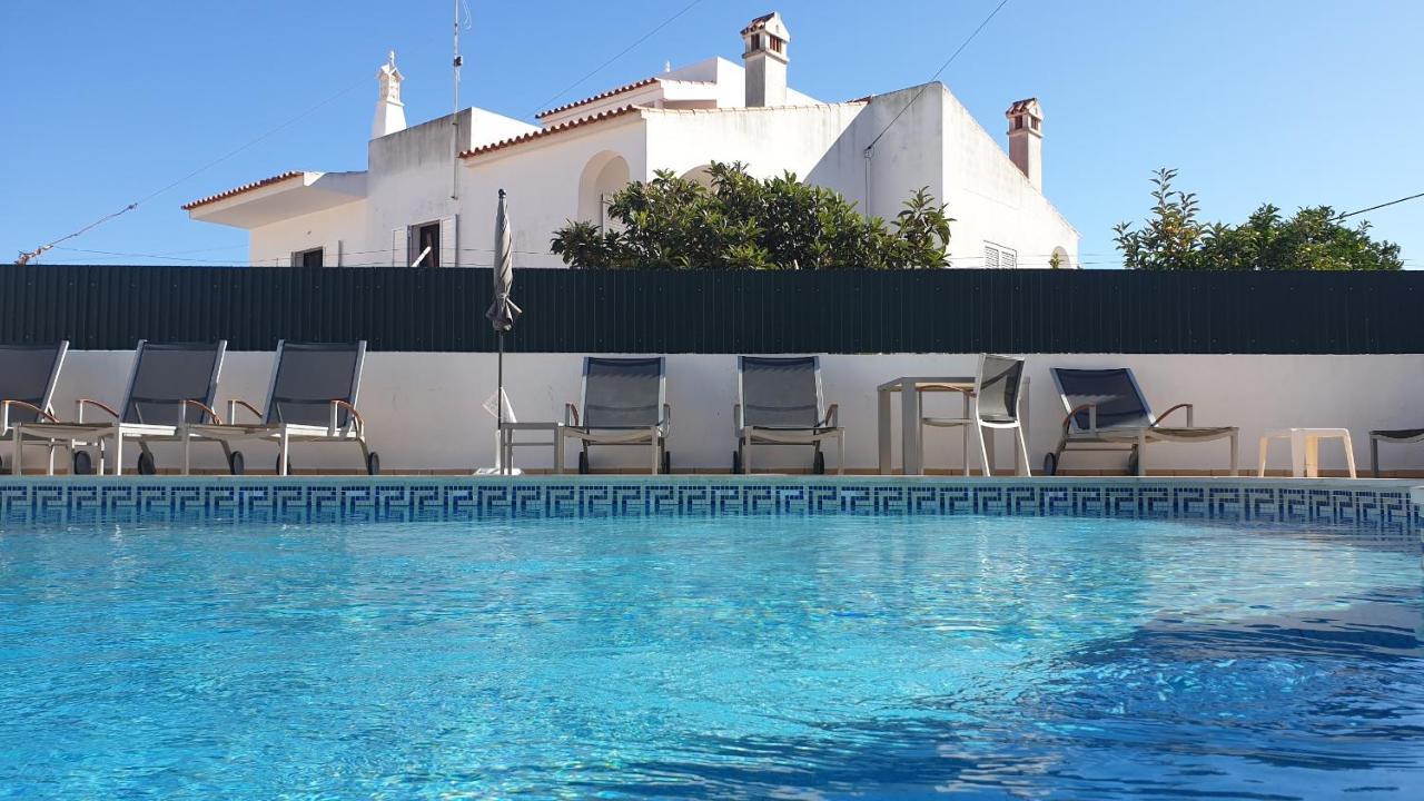 Appartamento Casa agradável com piscina partilhada Albufeira Esterno foto